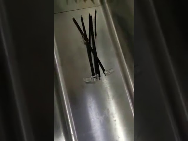 Automatic One side cable crimping and twisting tinning machine