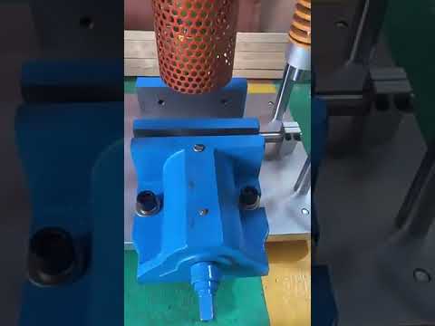 Desktop Vertical Pneumatic Injection Molding Machine   LabSmall Batch Production, High Configuration