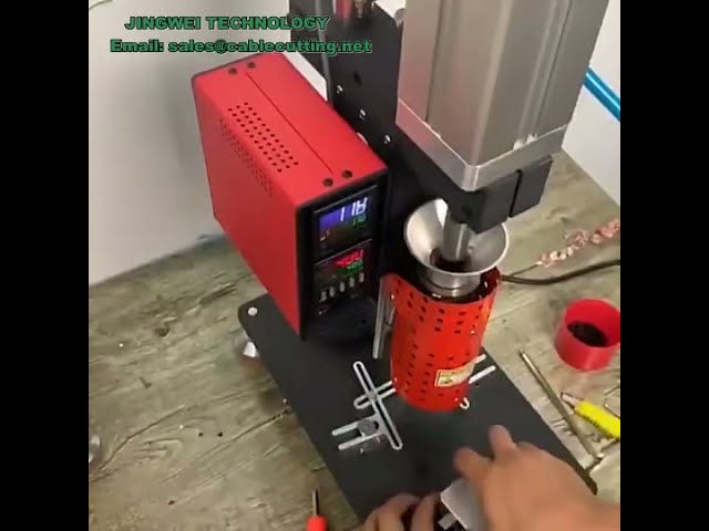Small desktop Vertical injection Molding Machine USB Charging head power switch plug plastic product