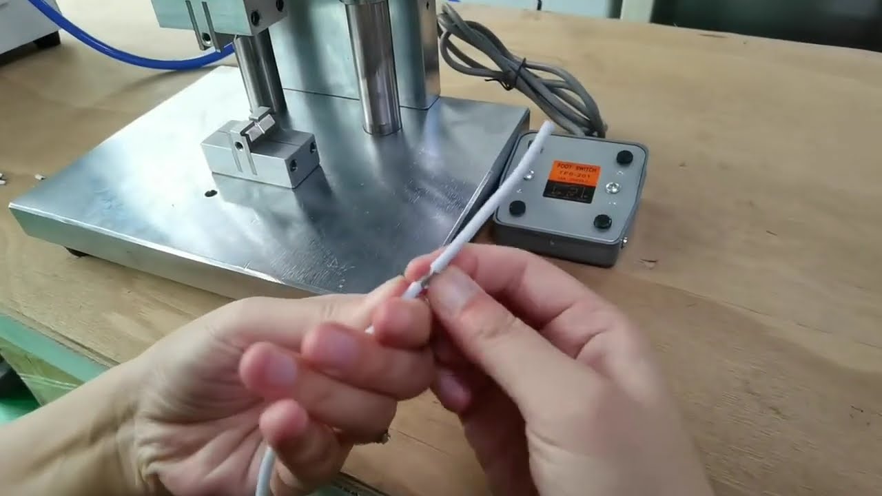 Pneumatic Middle Stripping Machine   Free Proofing