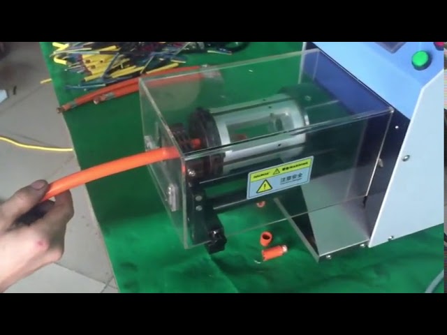 Semi automatic coaxial cable stripping equipment