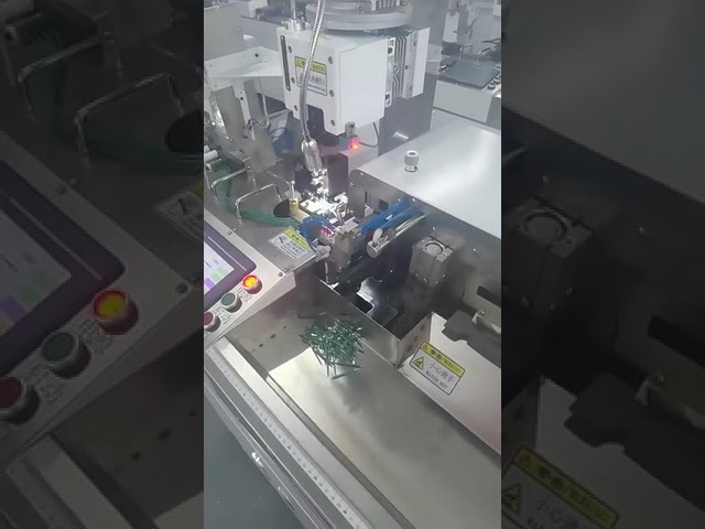 Automatic Thin Wire Cutting, Stripping, Crimping & Tin Dipping Machine   5 Small Wires